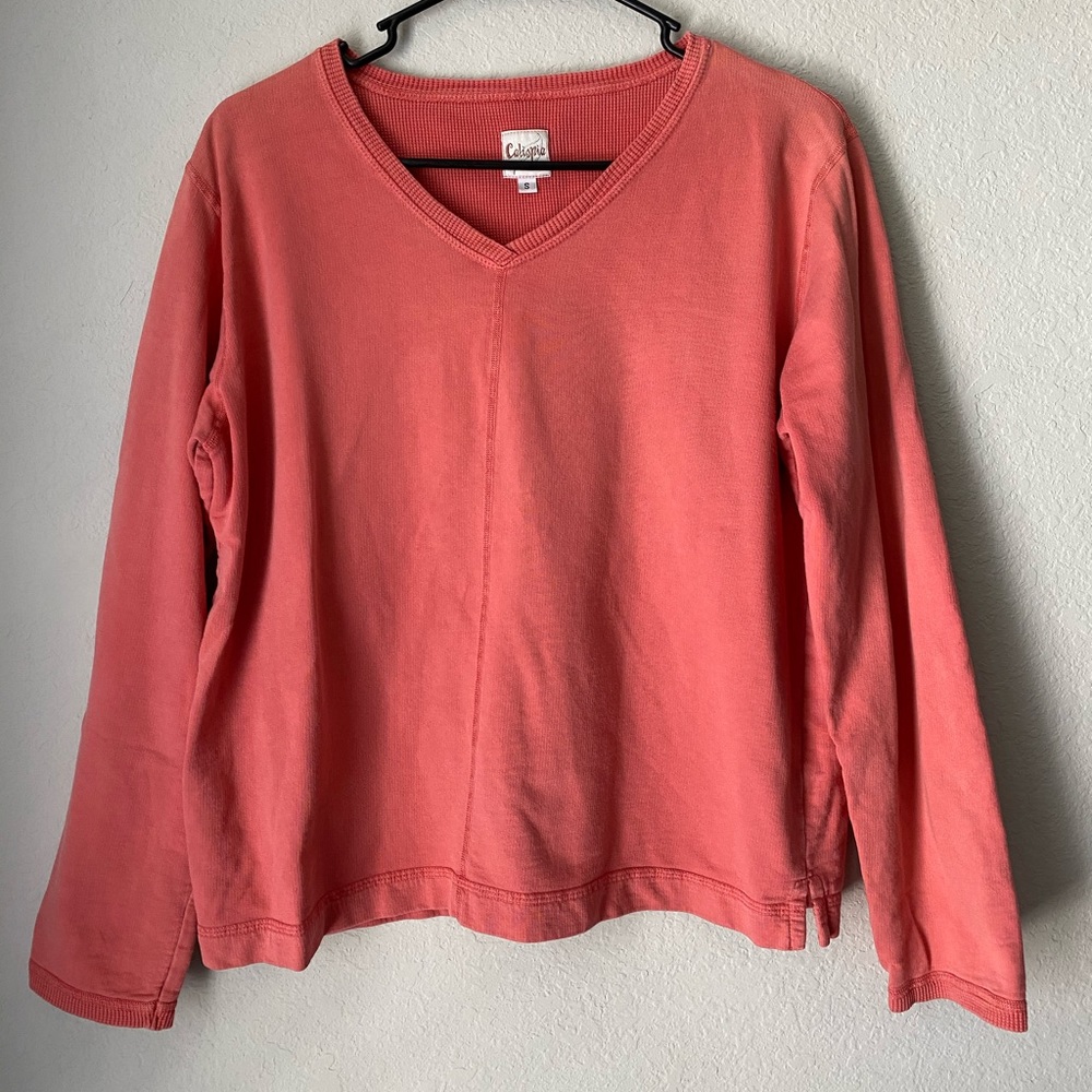 V neck t shirt